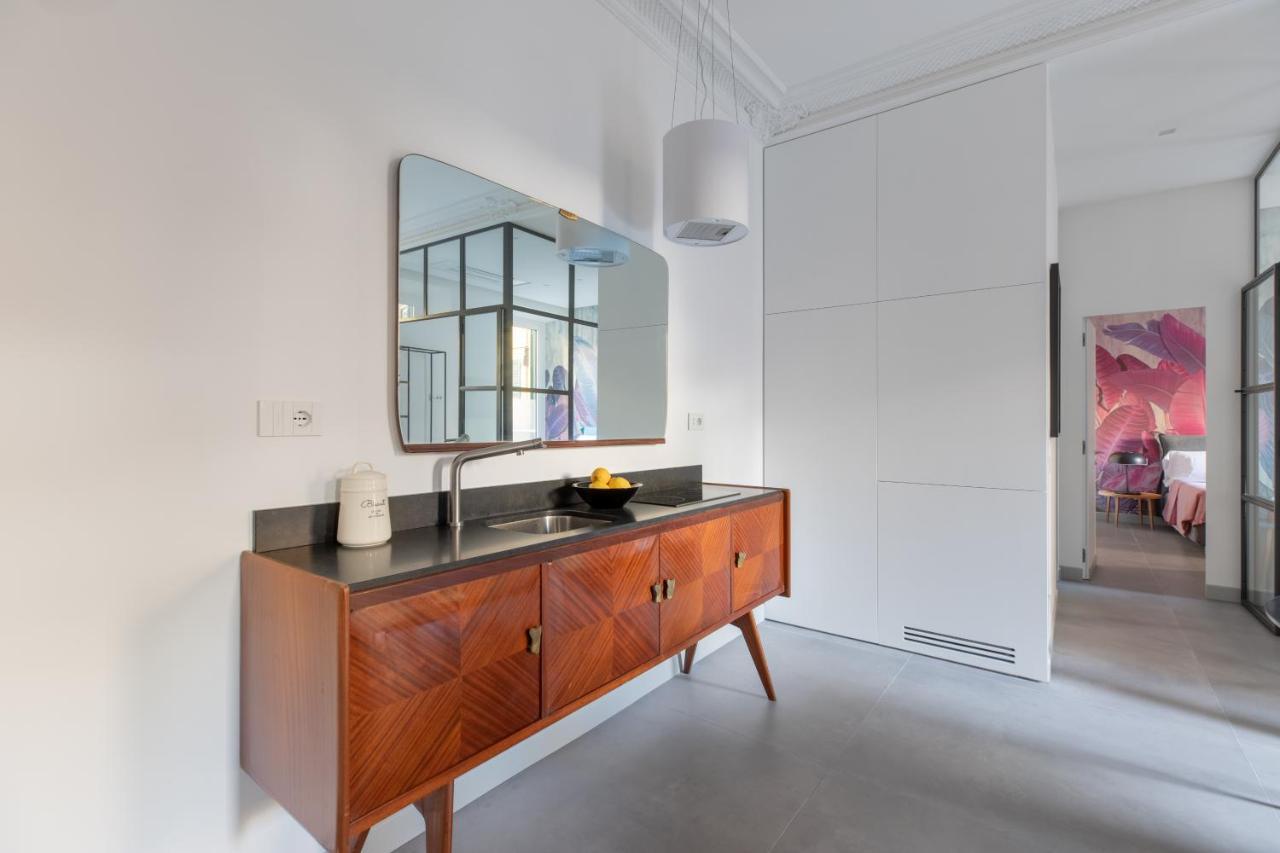 Twin Flowers Apartment In San Giovanni Рим Екстериор снимка