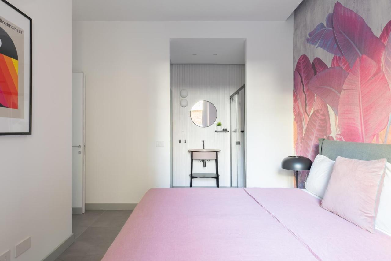 Twin Flowers Apartment In San Giovanni Рим Екстериор снимка