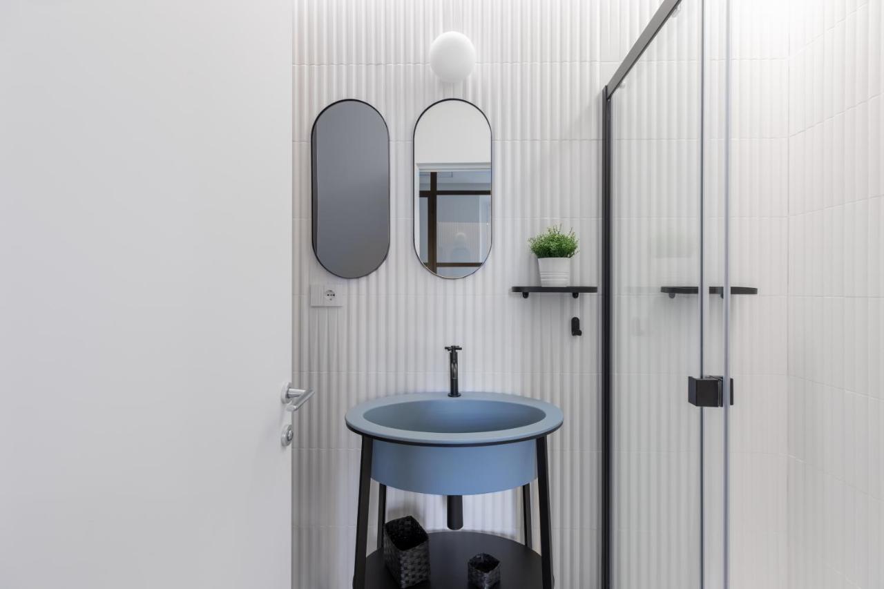 Twin Flowers Apartment In San Giovanni Рим Екстериор снимка
